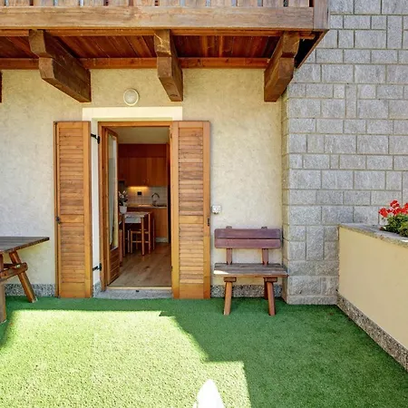 Vittoria Trilo Apartment *